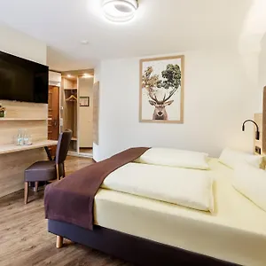 https://landhaus-alte-scheune.frankfurtammainhotels.com